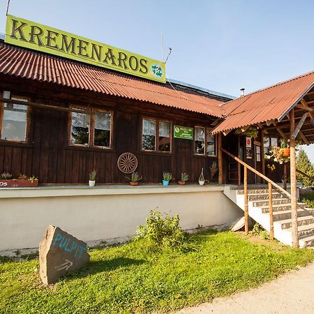 Auberge de jeunesse Kremenaros à Ustrzyki Górne Extérieur photo