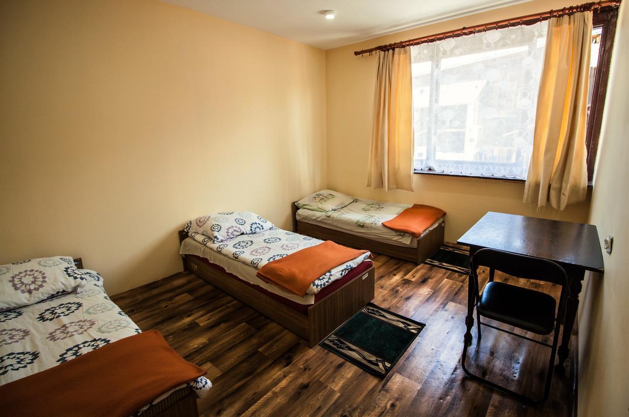 Auberge de jeunesse Kremenaros à Ustrzyki Górne Extérieur photo