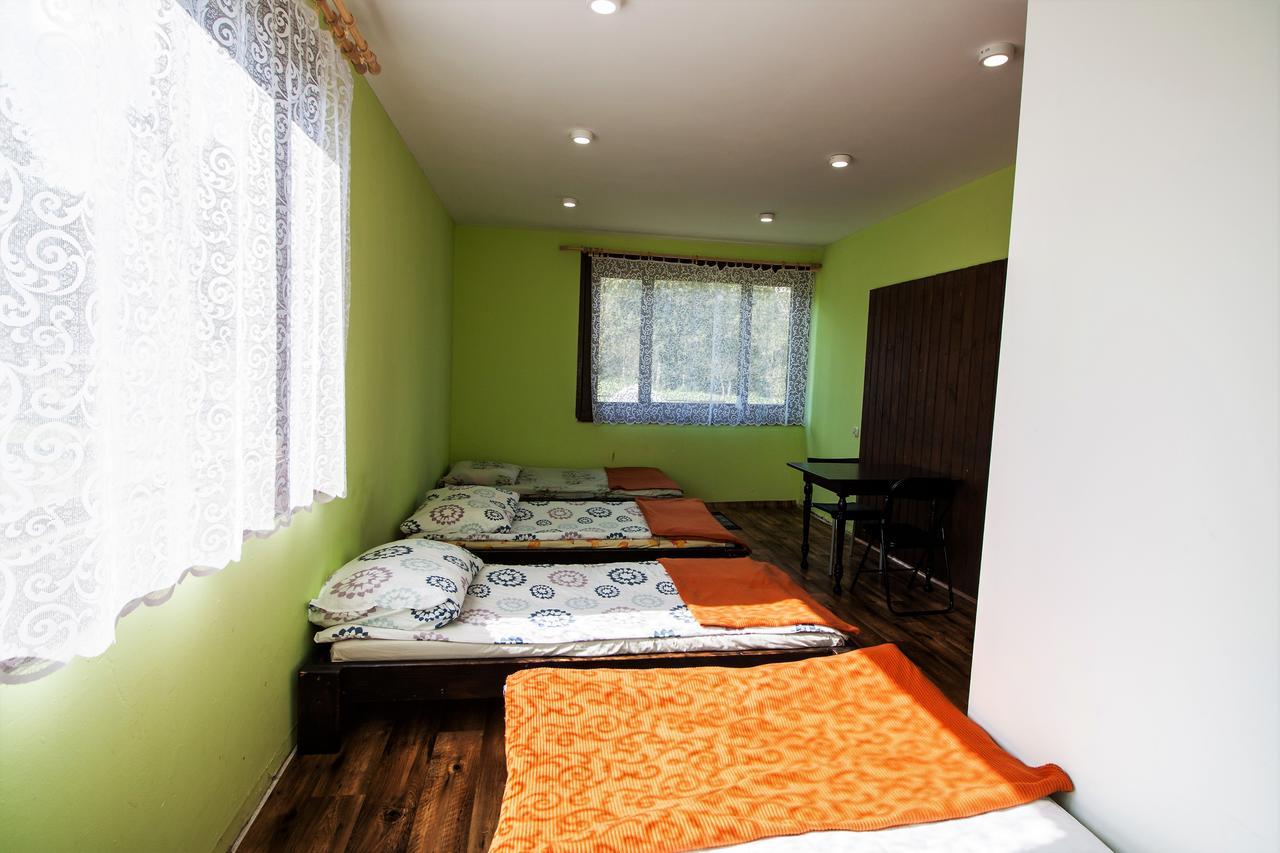 Auberge de jeunesse Kremenaros à Ustrzyki Górne Extérieur photo