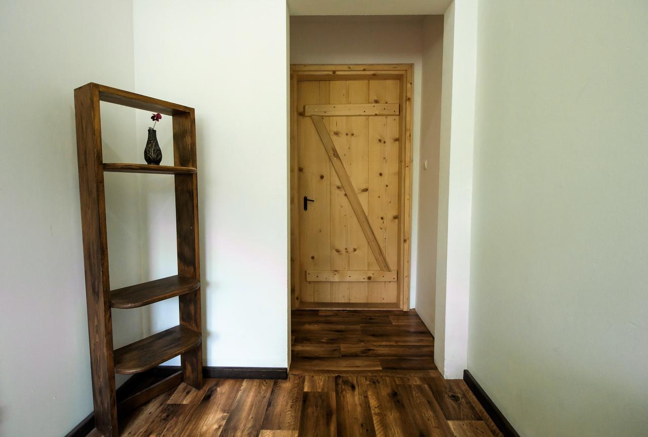 Auberge de jeunesse Kremenaros à Ustrzyki Górne Extérieur photo