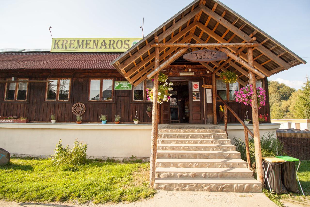 Auberge de jeunesse Kremenaros à Ustrzyki Górne Extérieur photo